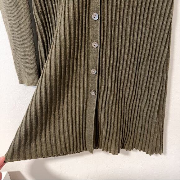 Eileen Fisher | Merino Wool Rubbed Button Up Long Cardigan - Picture 3 of 6